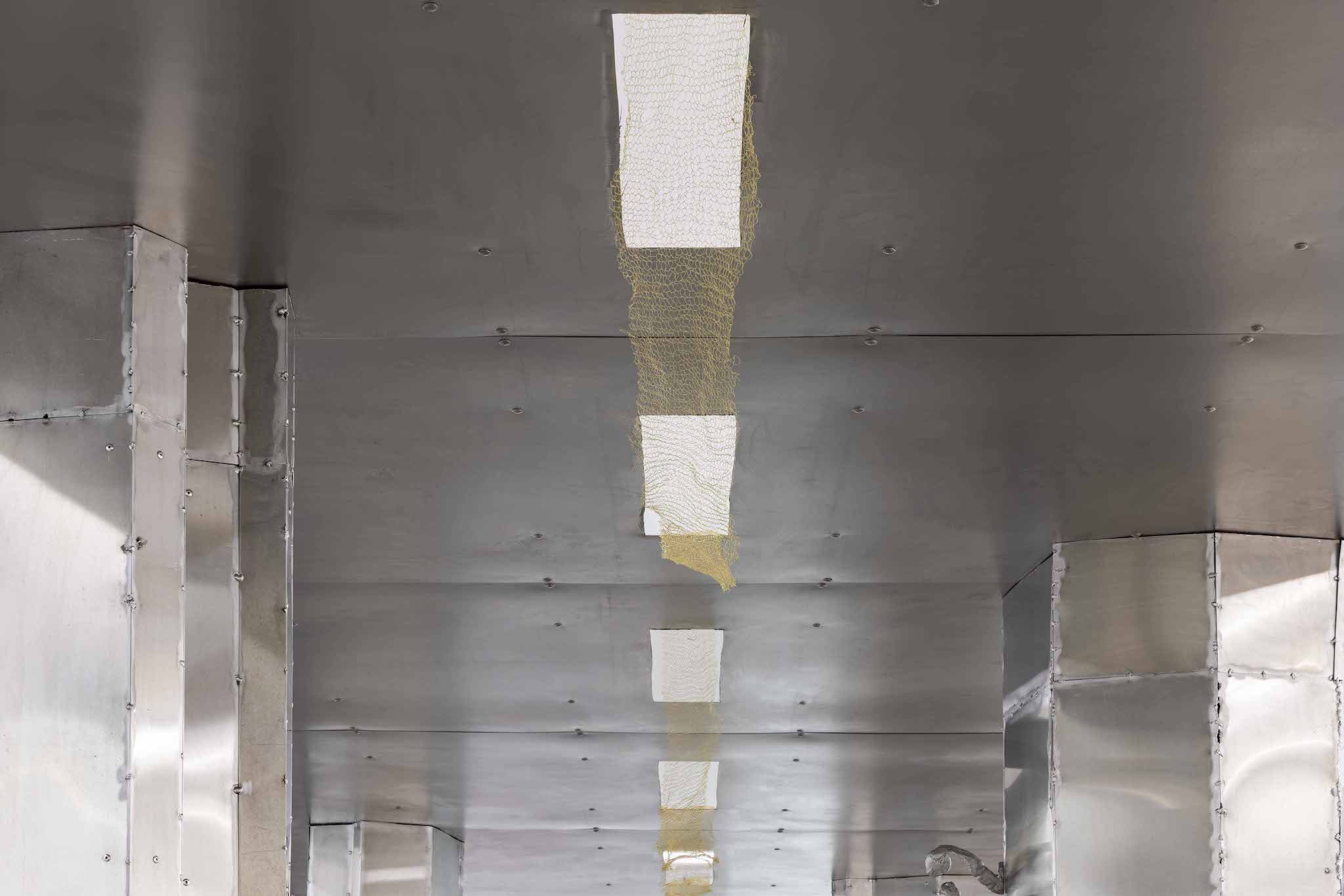 through and through   Cast brass, cast aluminium, forged steal, steal, aluminium, stainless steal fixtures   2026