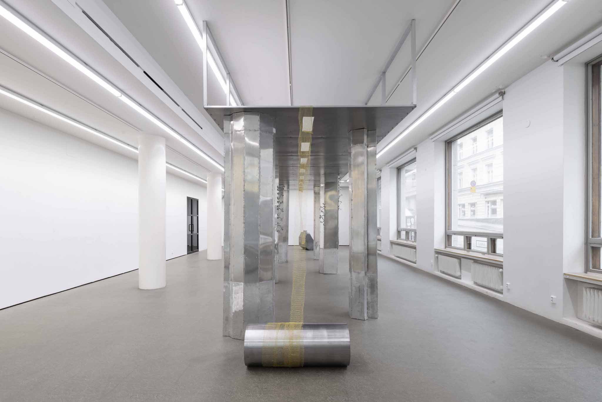 through and through   Cast brass, cast aluminium, forged steal, steal, aluminium, stainless steal fixtures   2026