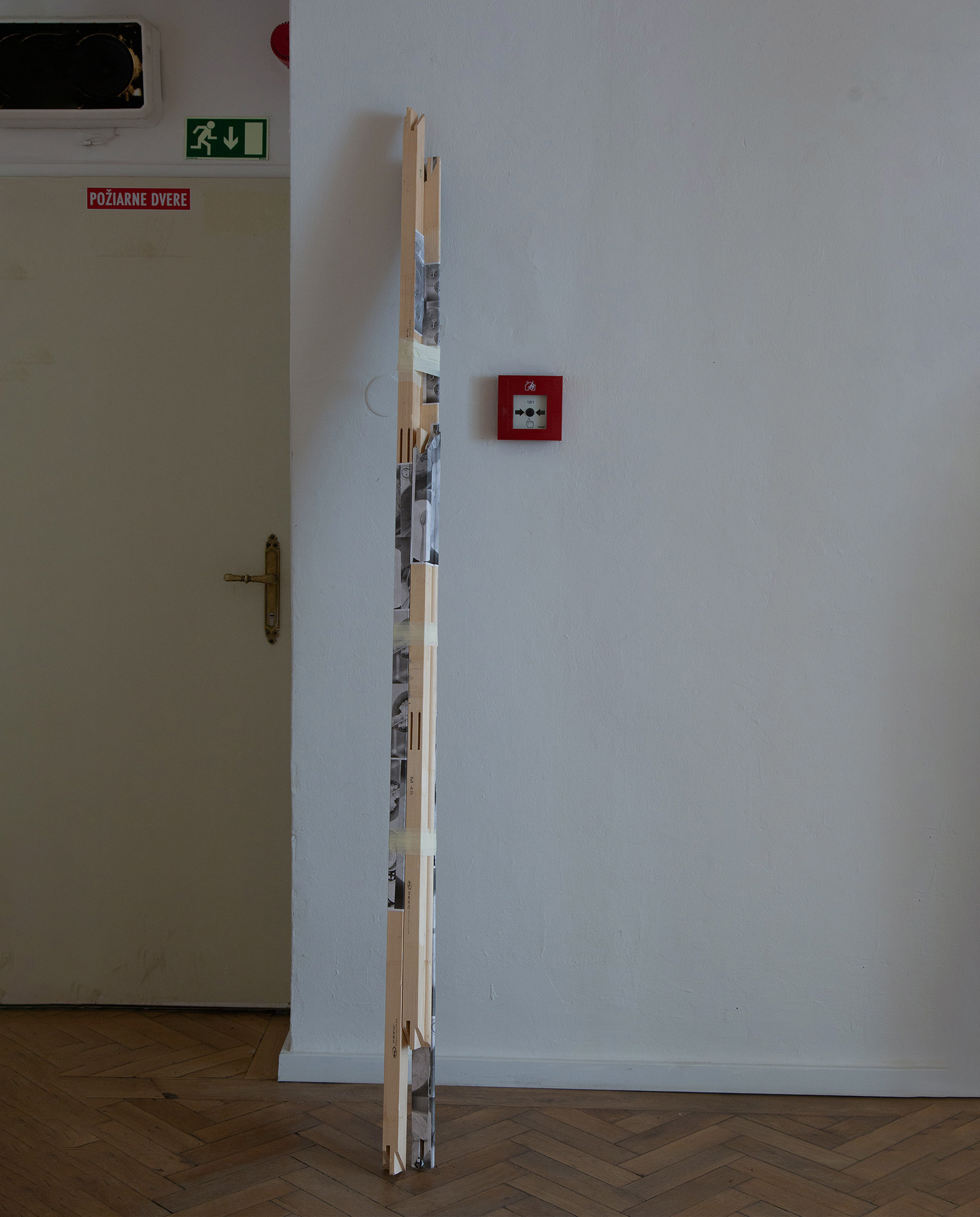 Nanna Kaiser, (2:34) (4:12) (1:53) (2:16) (5:12), 2026, 3524 cm total length, 4,5 x 4,5 cm each, stretcher-bar, copy-paper, oilpaint, tape