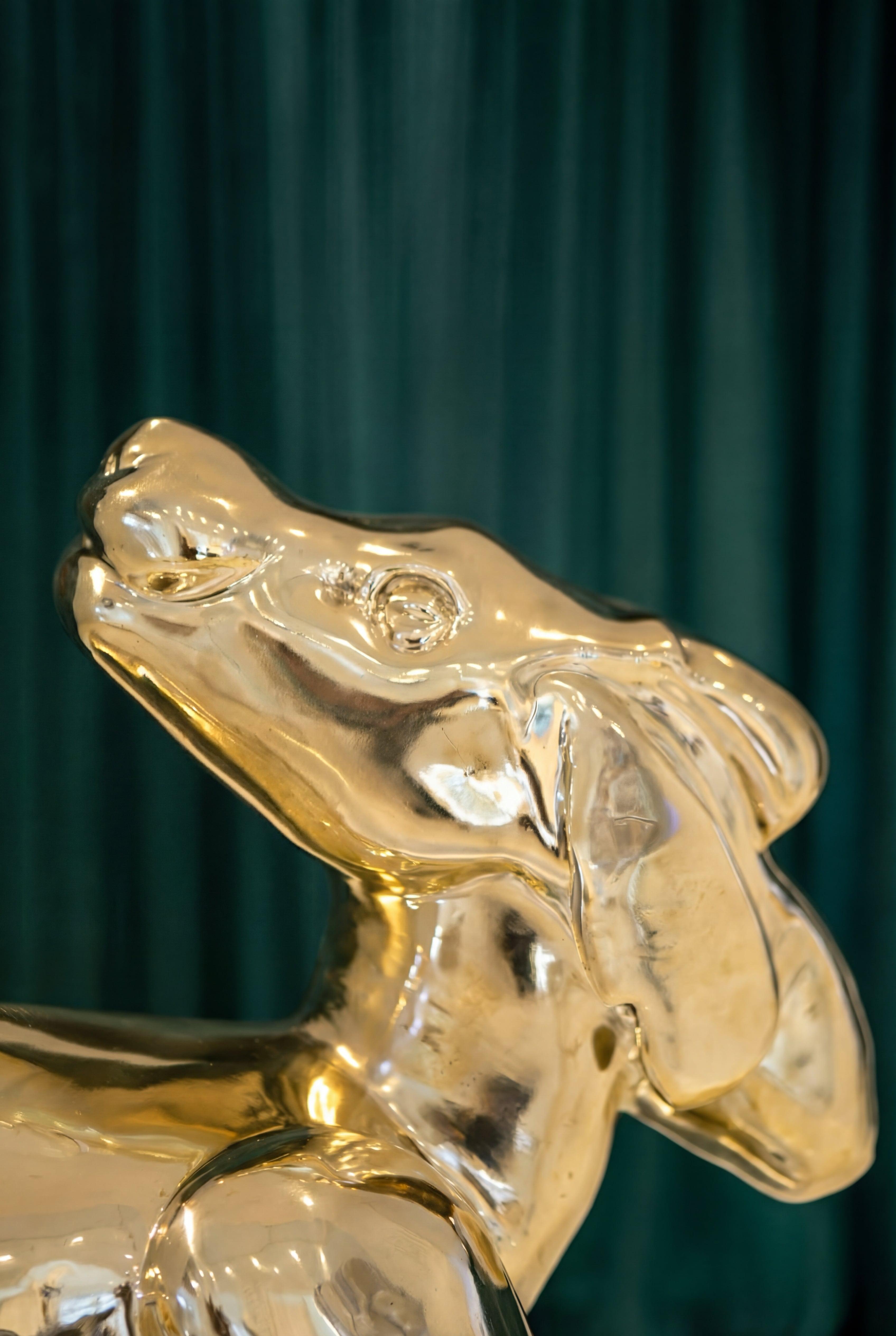  golden deer 2026. bronze. 60×75×45. Dishon Yuldash, Swatchrokorn Wannasorn