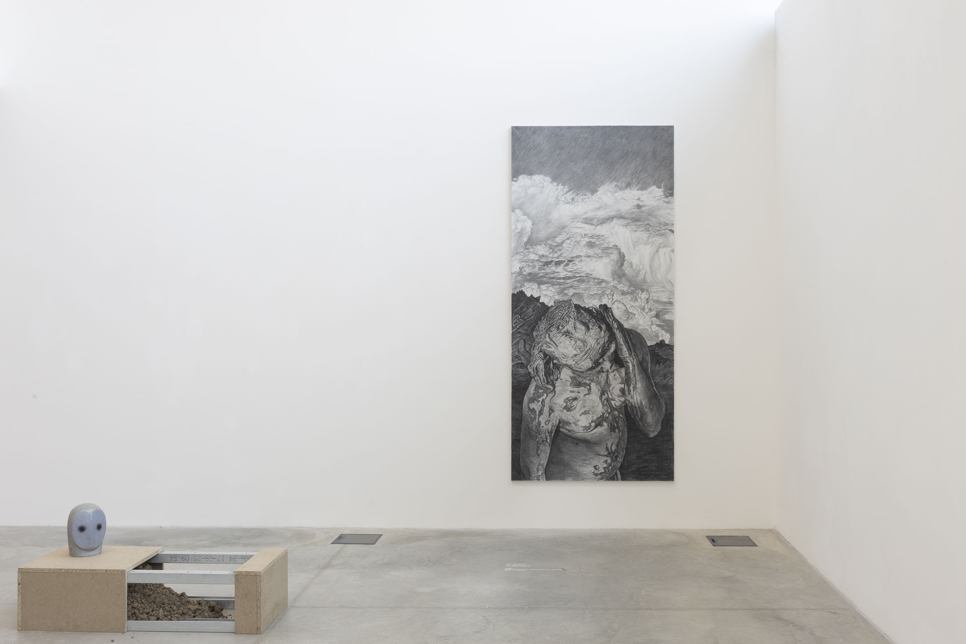 Unconscious Paradises – exhibition view – Sabina Knetlová – untitled, 2025, coloured concrete, 24 x 15 x 14 cm, Jiří Baštýř – Vrženost, 2025, charcoal on canvas, 240 x 110 cm