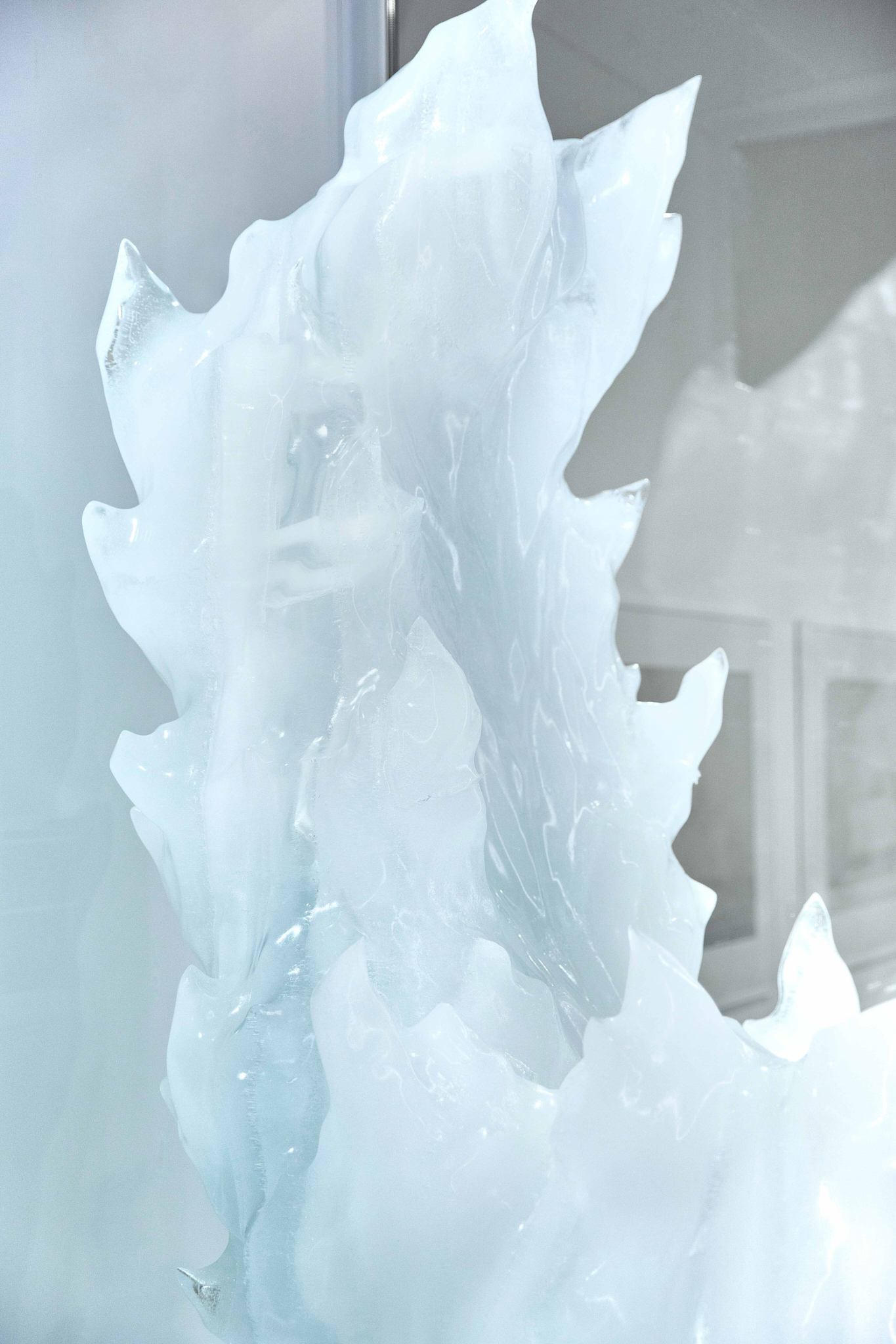 Daria Arbuzova, Frozen Throne, 2026. 3D printing, PETG plastic, ice, refrigeration equipment.