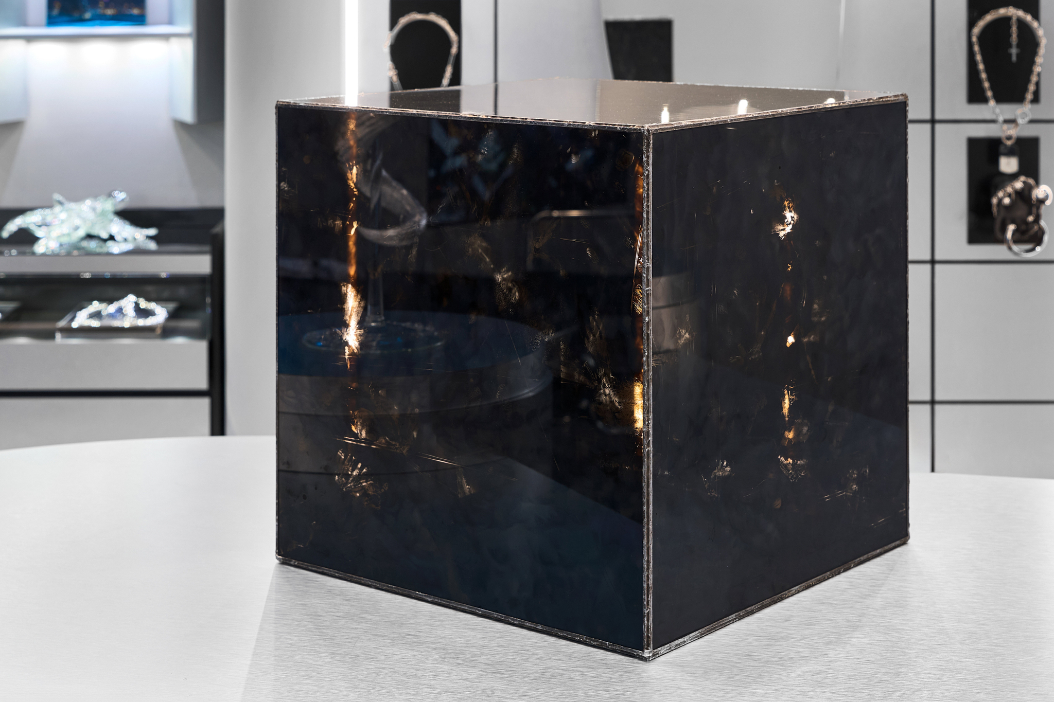 Alisa Smorodina, I remember you / This Is for You! 2026, glass, soot, tin, silver