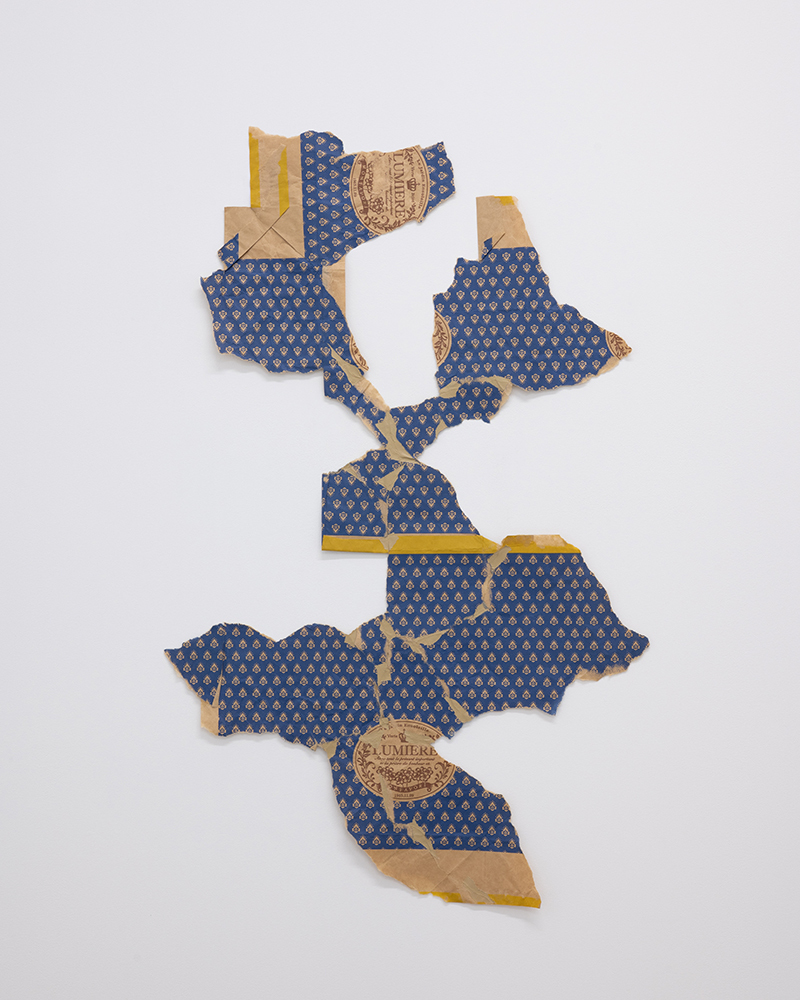 Hideyo Ohtsuki, Gift, 2015, acrylic on torn paper bag 72 x 45 cm