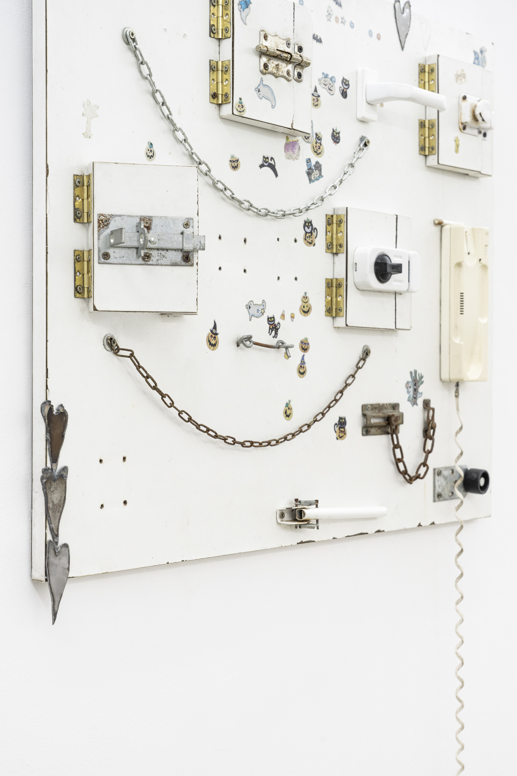 Michał Iwański, A call to Dad, 2026 ,mixed media, 90x70cm