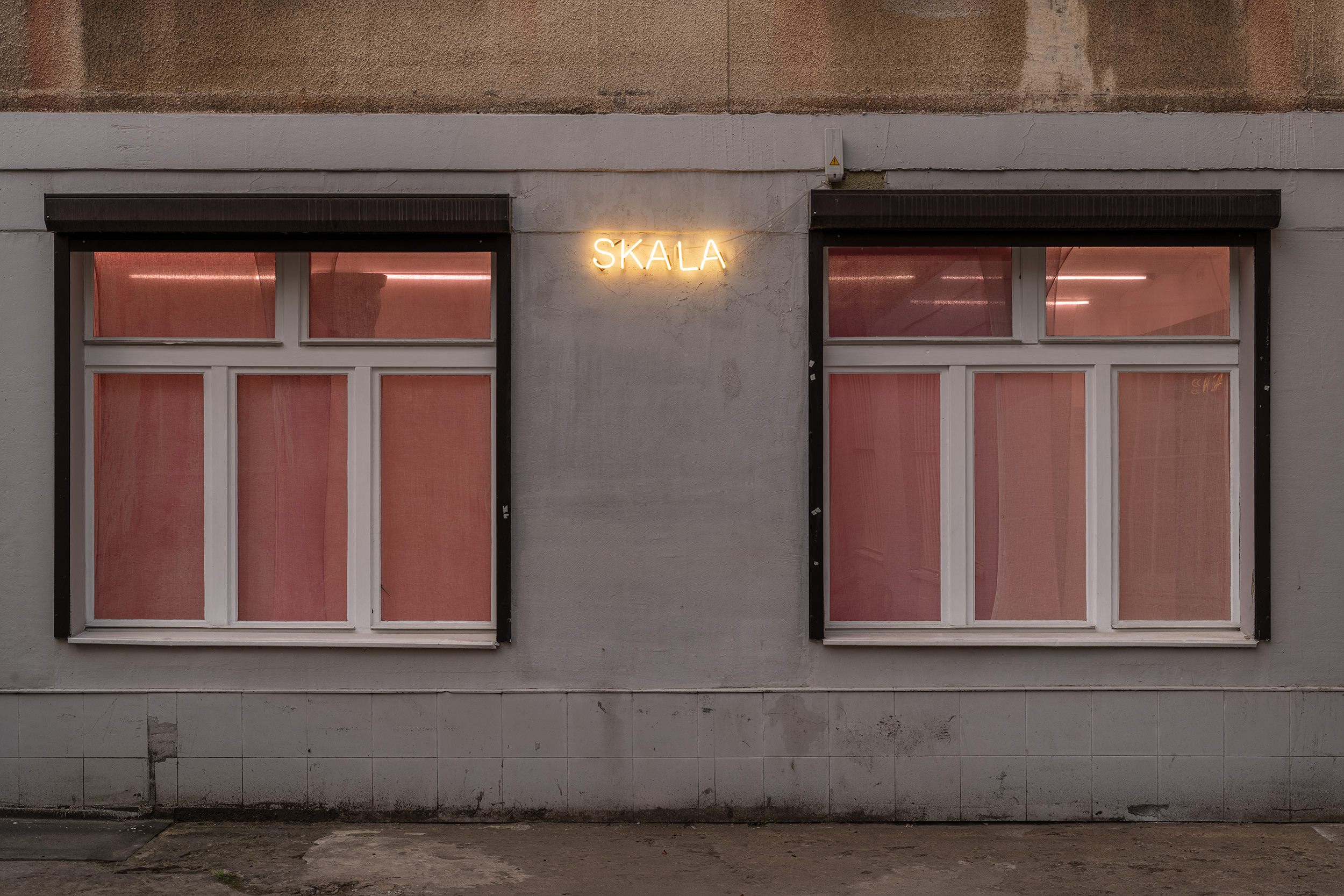 Exhibition view, Maja ∀. Ngom, Voicerals, ©galeria skala.
