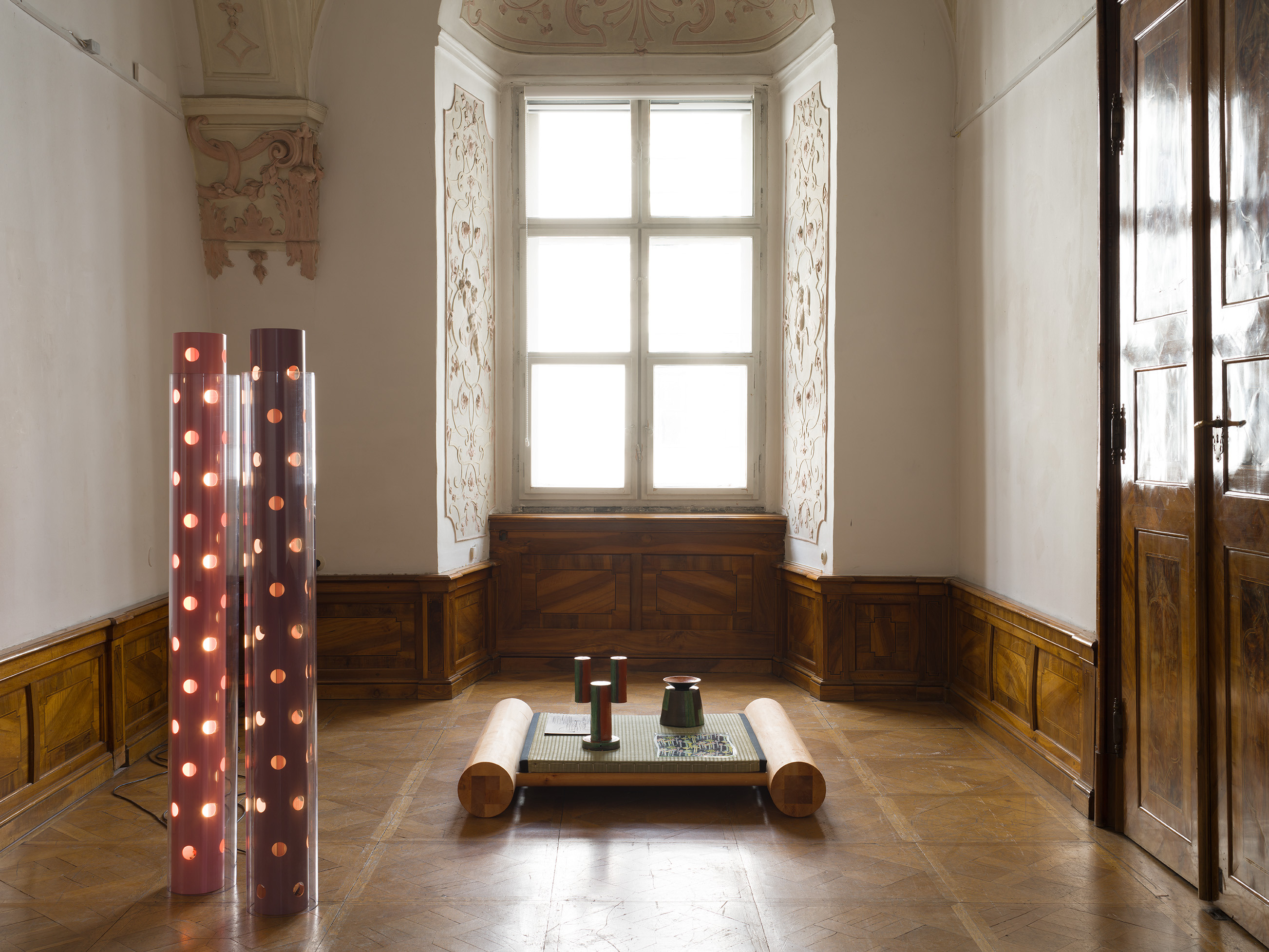 Leonor Antunes, “discrepancies with W.W. (in company)”, installation view, University Gallery of the Angewandte, University of Applied Arts Vienna, 2026. Photo: Nick Ash.