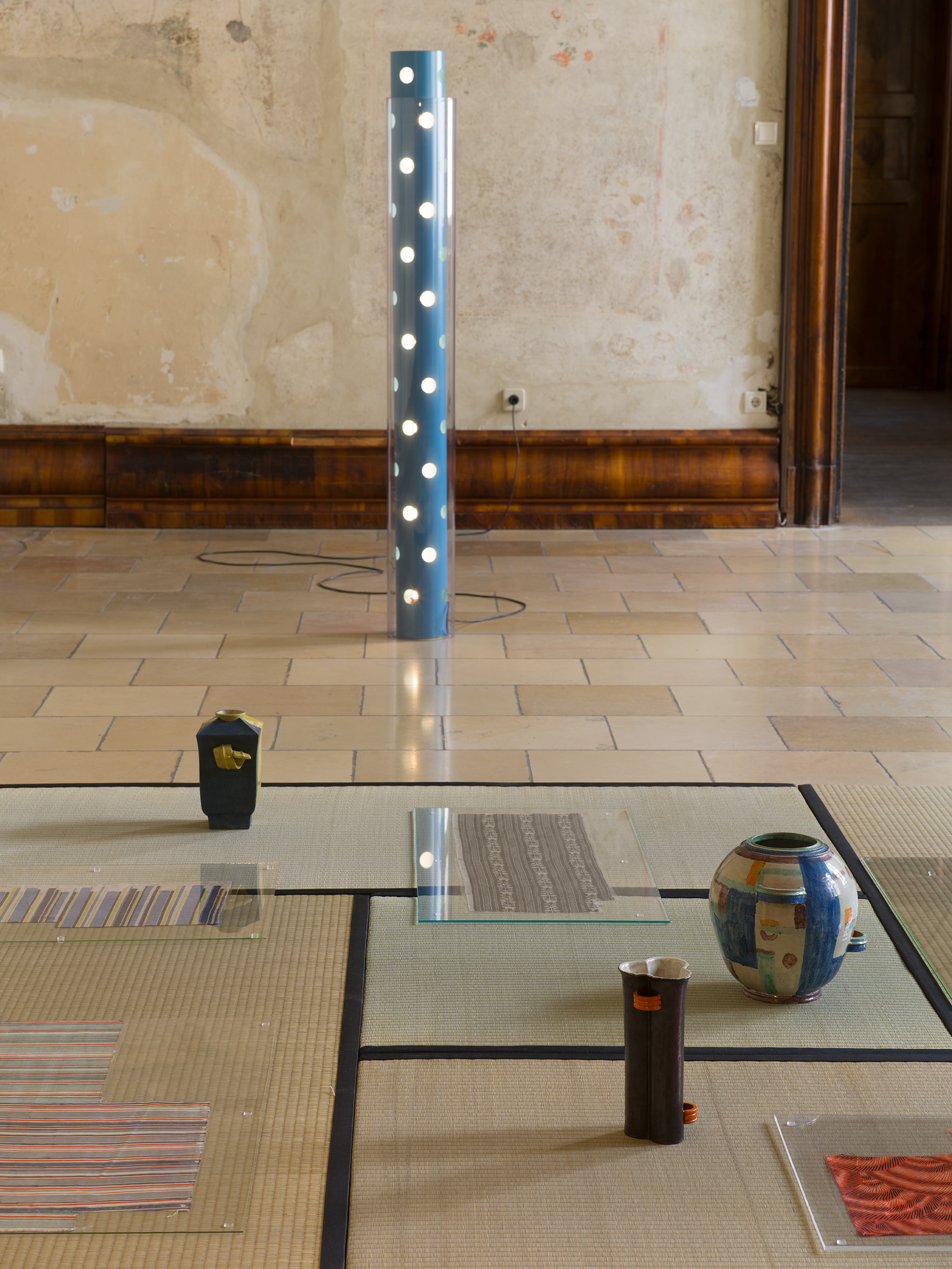 Leonor Antunes, “discrepancies with W.W. (in company)”, installation view, University Gallery of the Angewandte, University of Applied Arts Vienna, 2026. Photo: Nick Ash.
