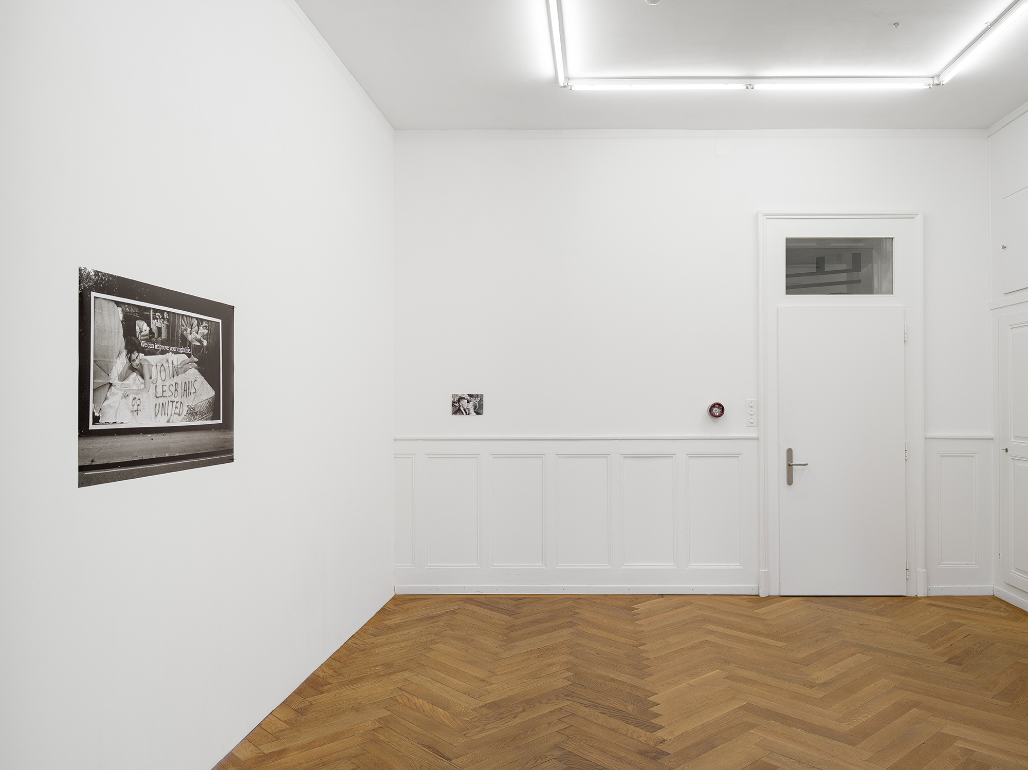 Sonnendeck, Rosengarten WC Welle-7, installation view Stadtgalerie Bern, 2026. Photo: Cedric Mussano