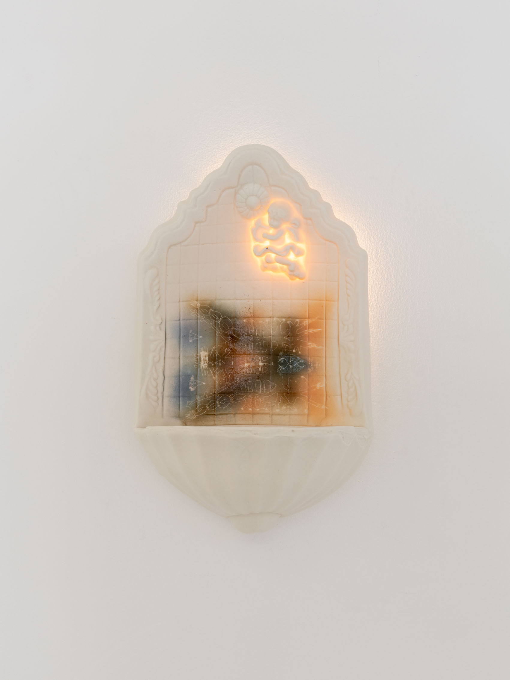 Rena Kudoh, "En una estrella mi mamá, en una estrella un potro salvaje, en una estrella un maní" courtesy guadalajara90210 and the artist, photo Agustín Arce Figueroa
