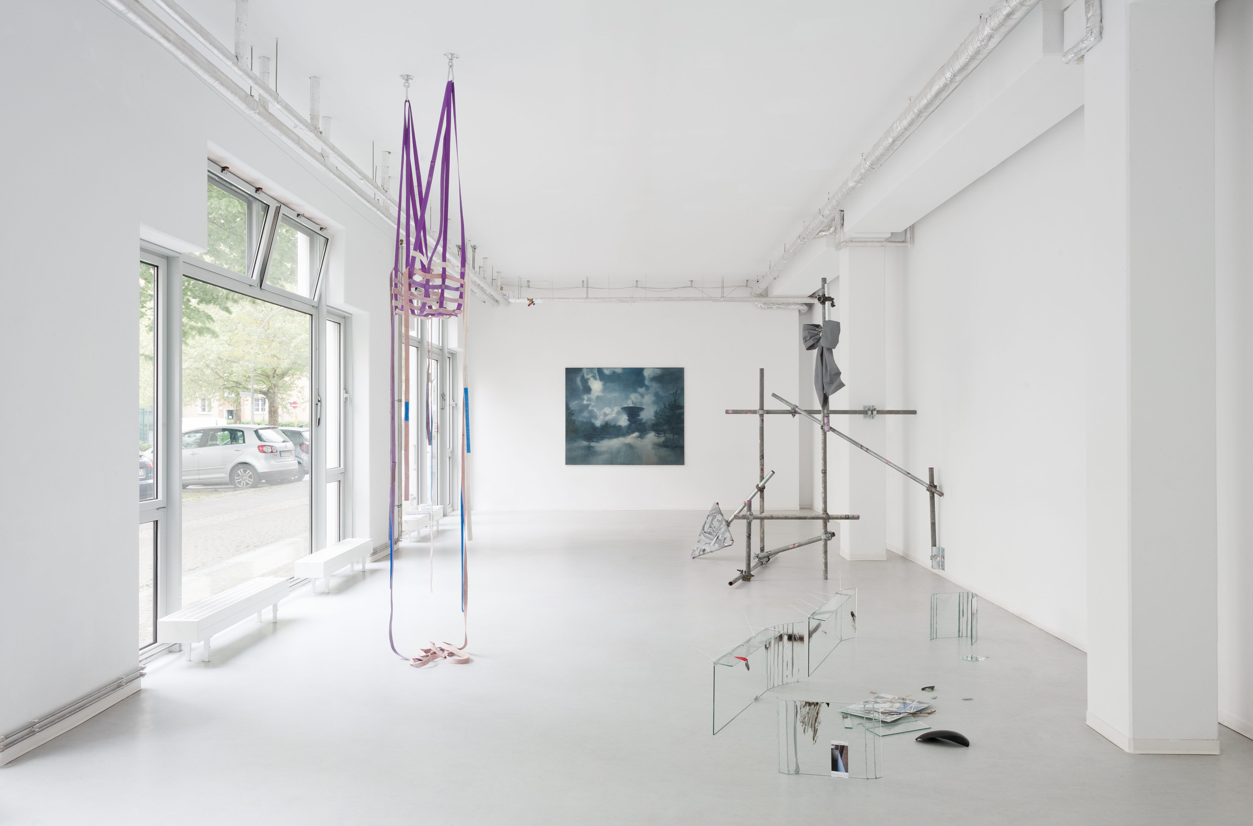 Interconnected Gestures exhibition view at Neun Kelche, Berlin, 2026. Copyright Dorothea Dittrich, VG Bildkunst 2026.