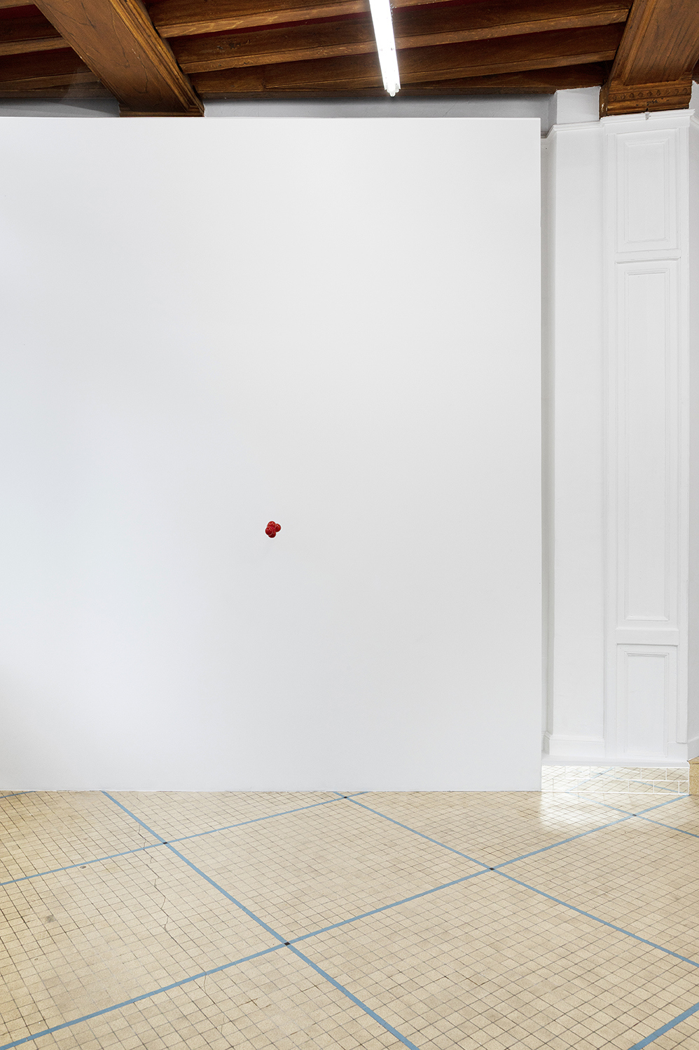 A Certain Distance, exhibition view, Café des Glaces, Tonnerre, 2026