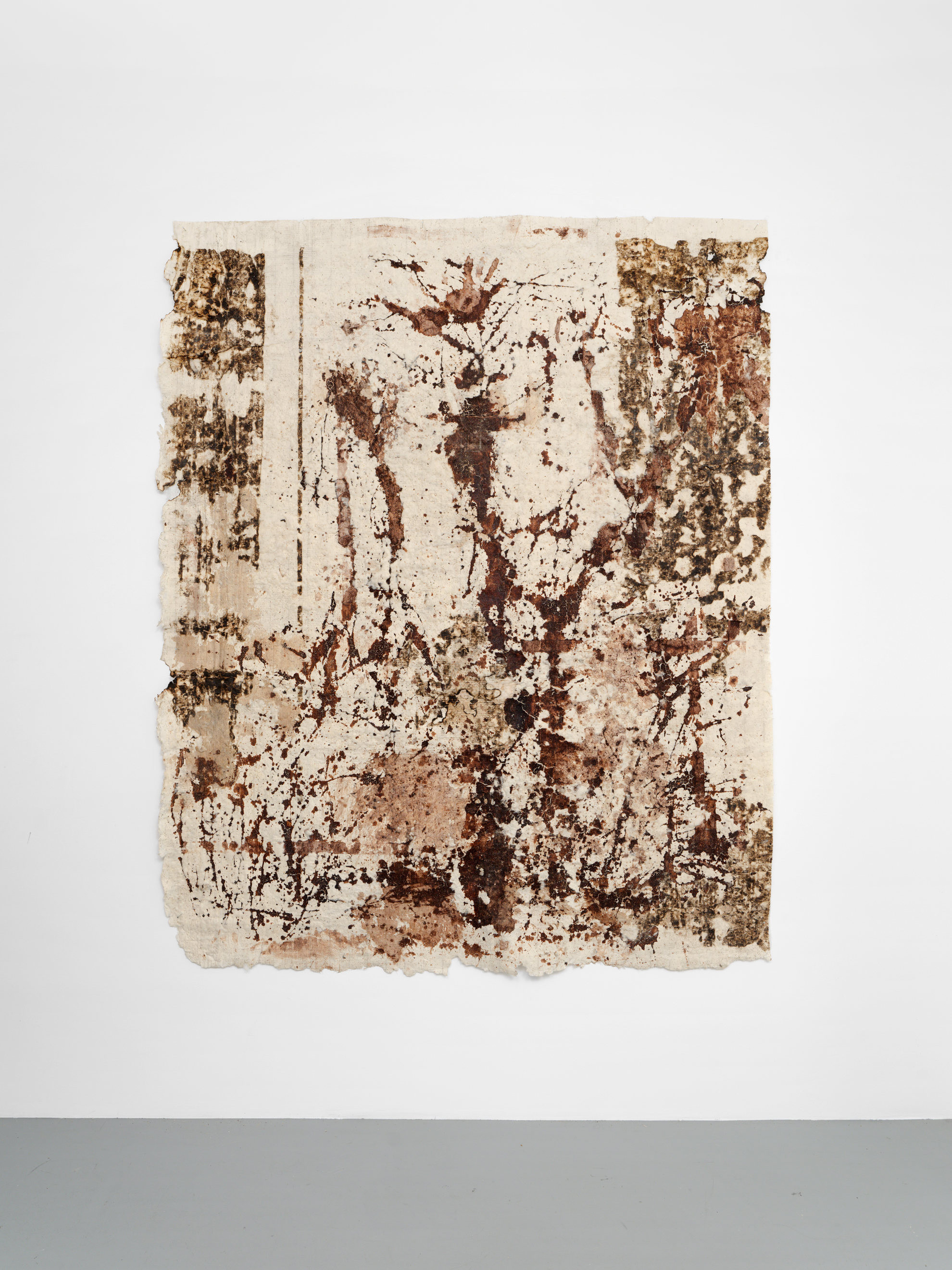 Louis Guillaume, Les résignées 2, 2026, black poplar fluff paper, Angico resin (Anadenanthera colubrina), 195 х 160 cm