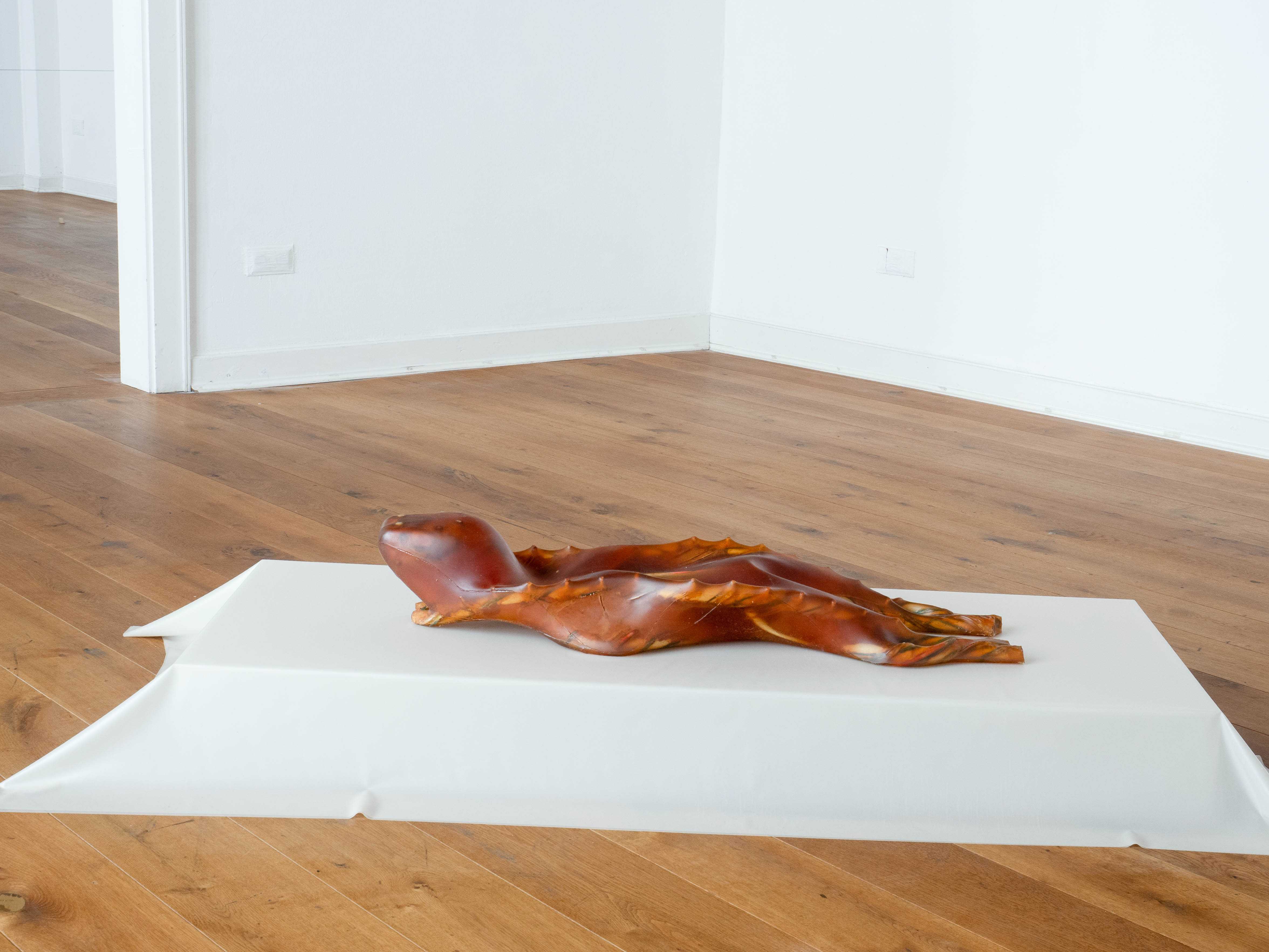 Roy Köhnke Phantom #5 (Phantom Series), 2023, Polyurethan elastomer, clay, foam, etc., 180 x 80 x 50 cm | CAPC Bordeaux, CRMBM, Marseille, DRAC IDF © Adagp, Paris, 2026