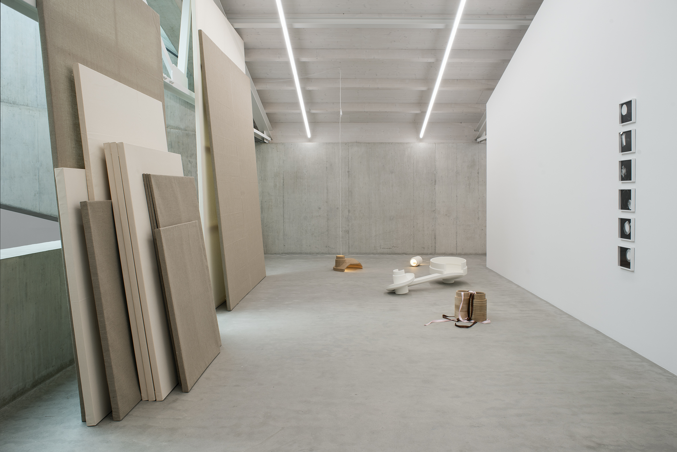 Tamira Zurkirch, residual persistence, 2026; Erasmia Kadinopoulou Asteriou, “Parts Appear in Isolation”, 2026, installation view ANOTHER BIRTH, Institute Art Gender Nature HGK Basel FHNW, Kunsthaus Baselland, 2026, photo: Christian Knörr 