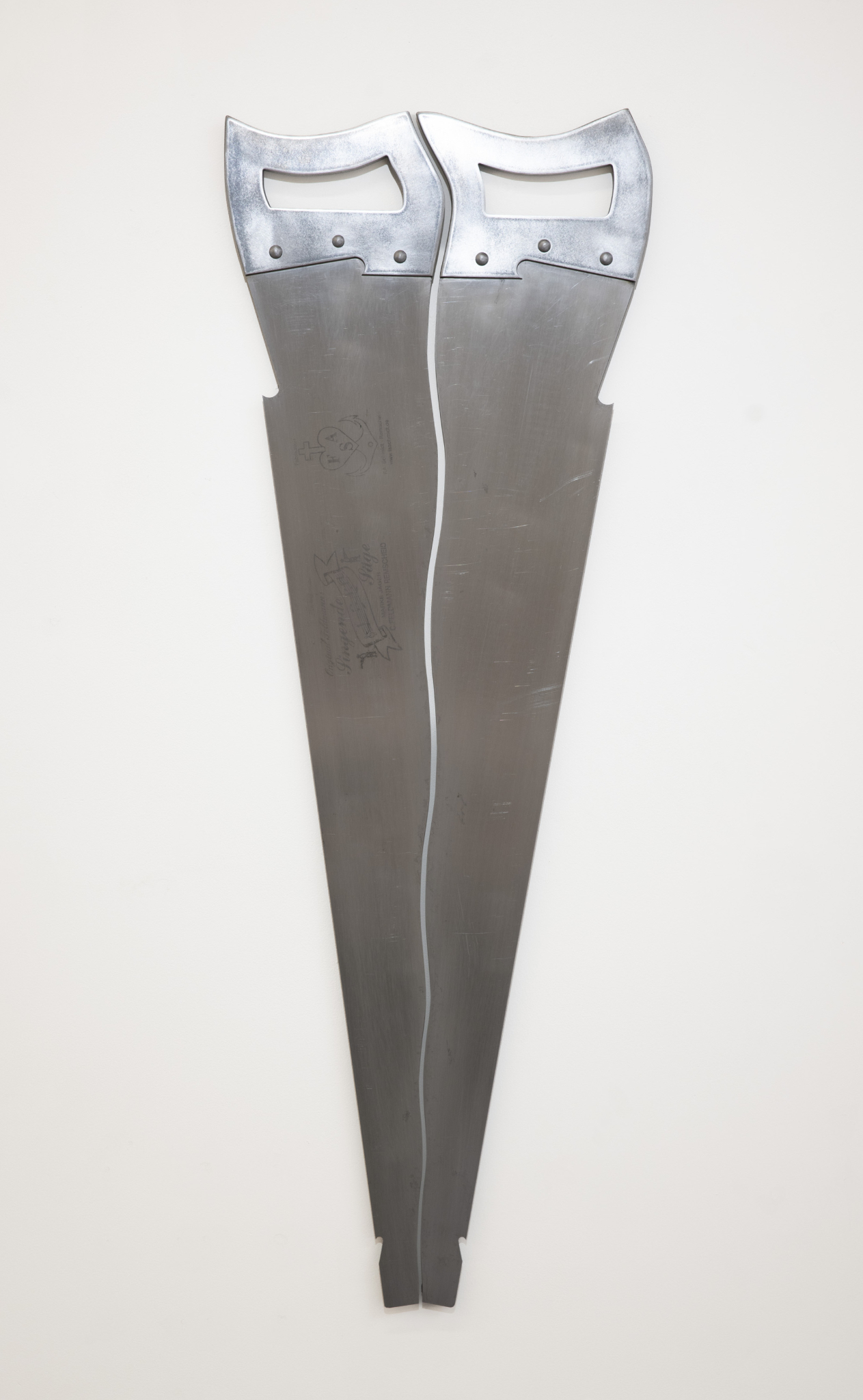 Sibylle Eimermacher, "Syrinx", singing saws; steel