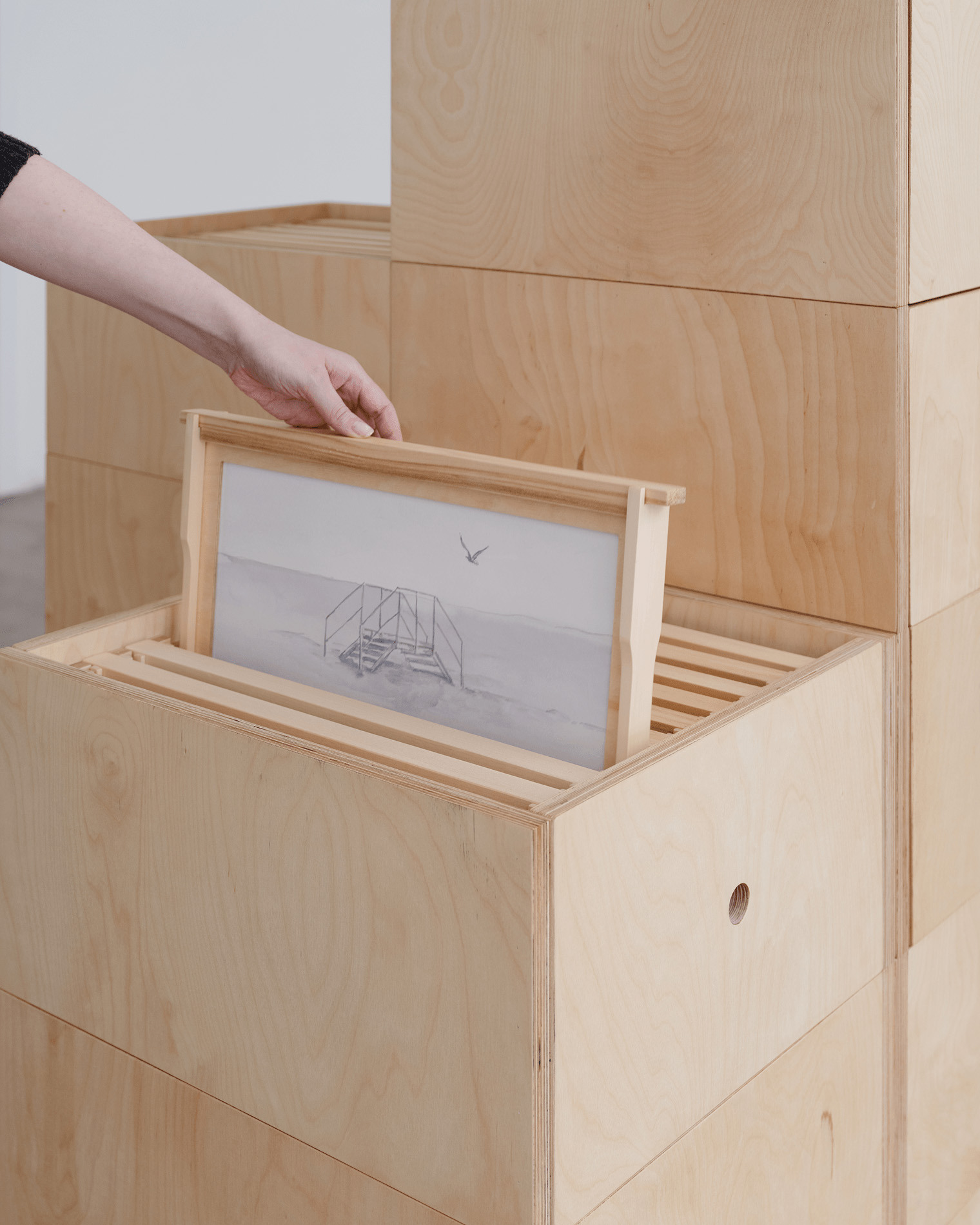 Roy [Swarm], Nikolay Alekseev, Narkomfin Building, Moscow, 2026. Photo: Varvara Toplennikova, © Garage Museum of Contemporary Art.
