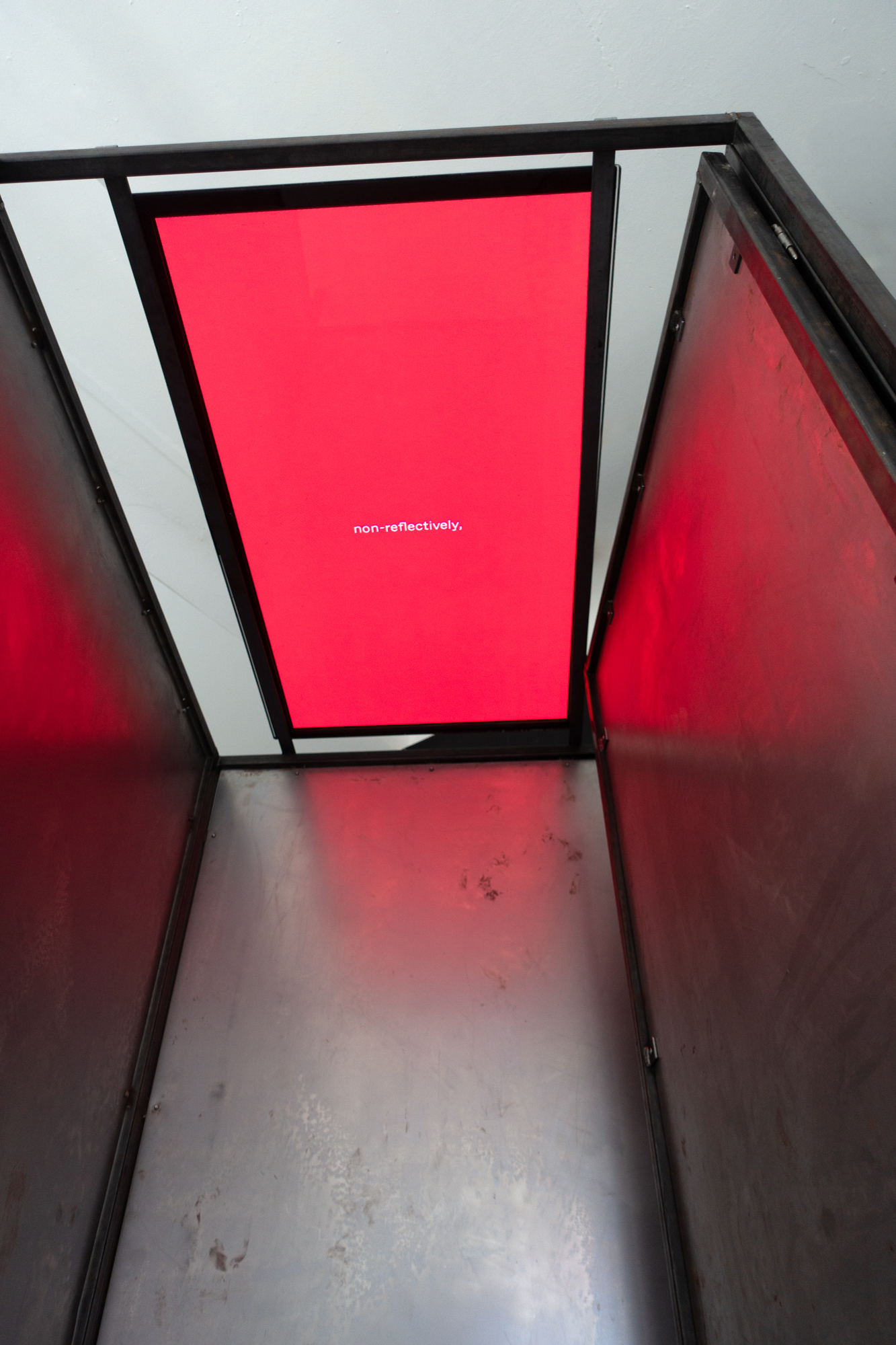 Mascha Naumann · Stall/Shrine & Rough Cuts · Detail