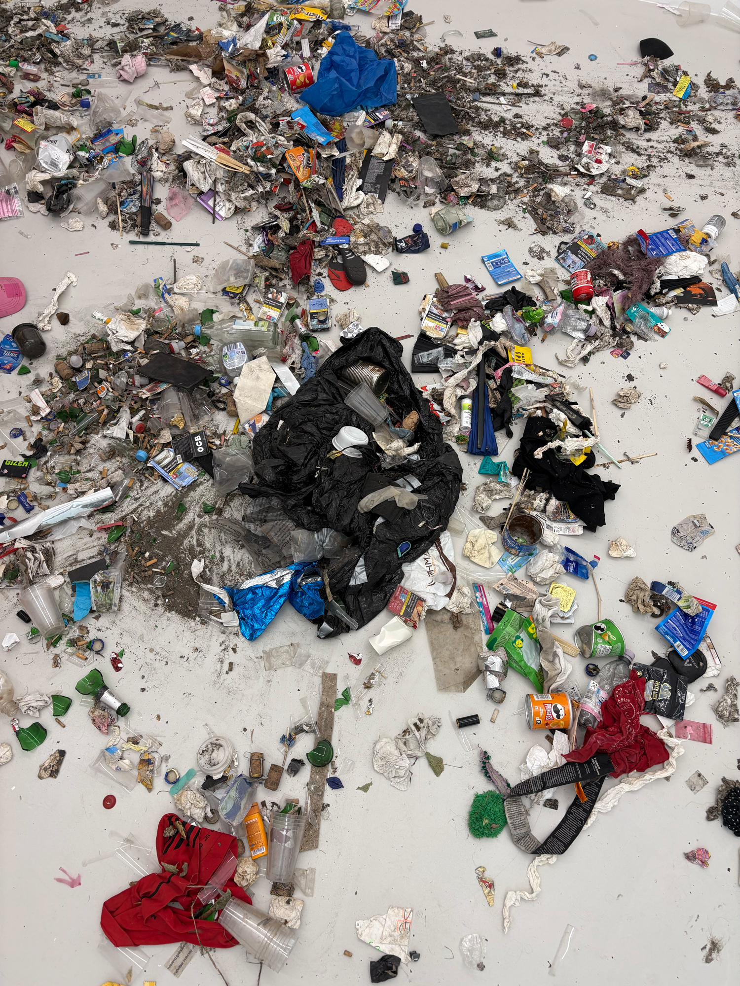 Mascha Naumann · sleaze · Archived dancefloor rubbish (dry) · 120 litres, dimensions variable · 2023/26