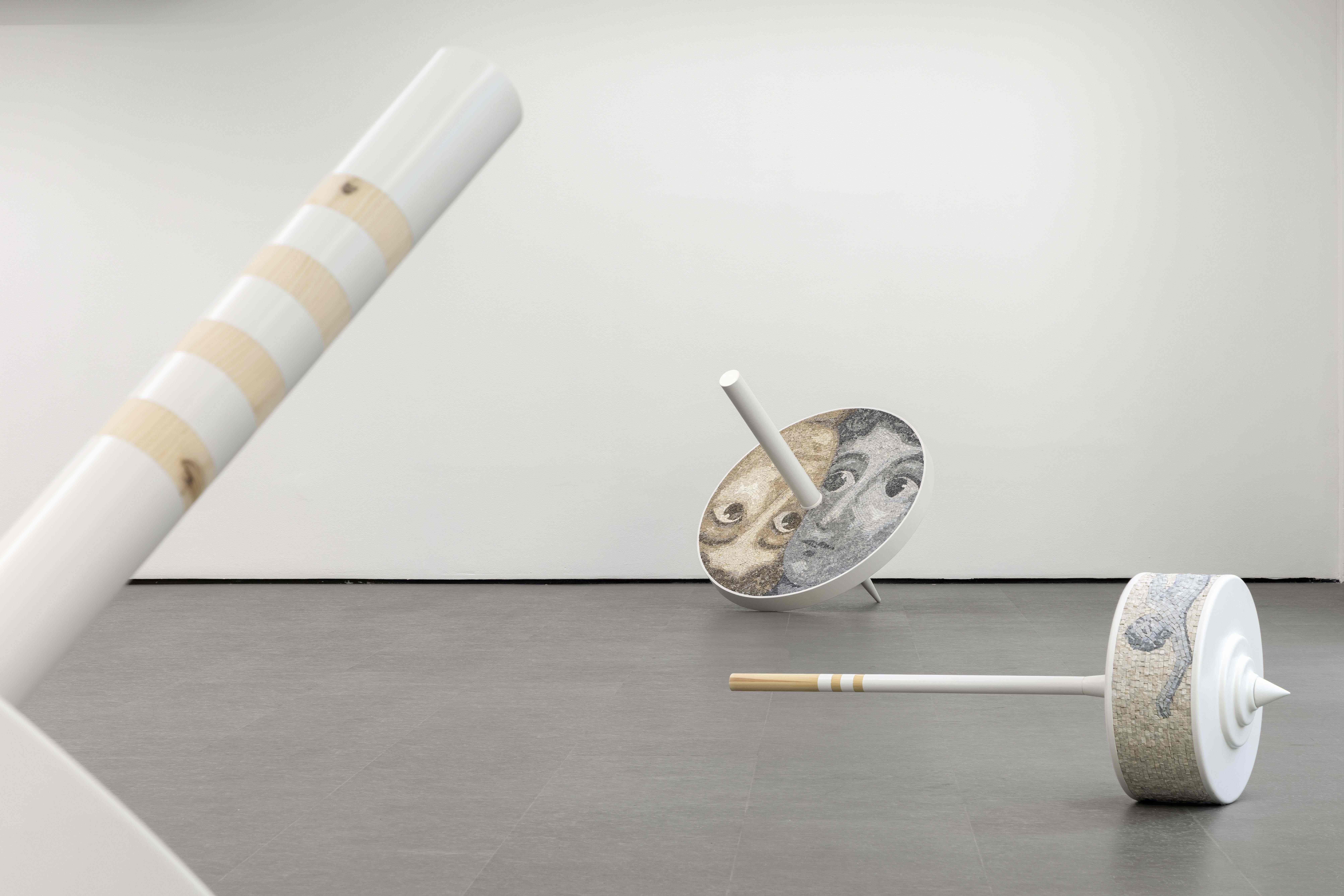 Overview of the exhibition Vertere by Riikka Anttonen at Sinne Gallery