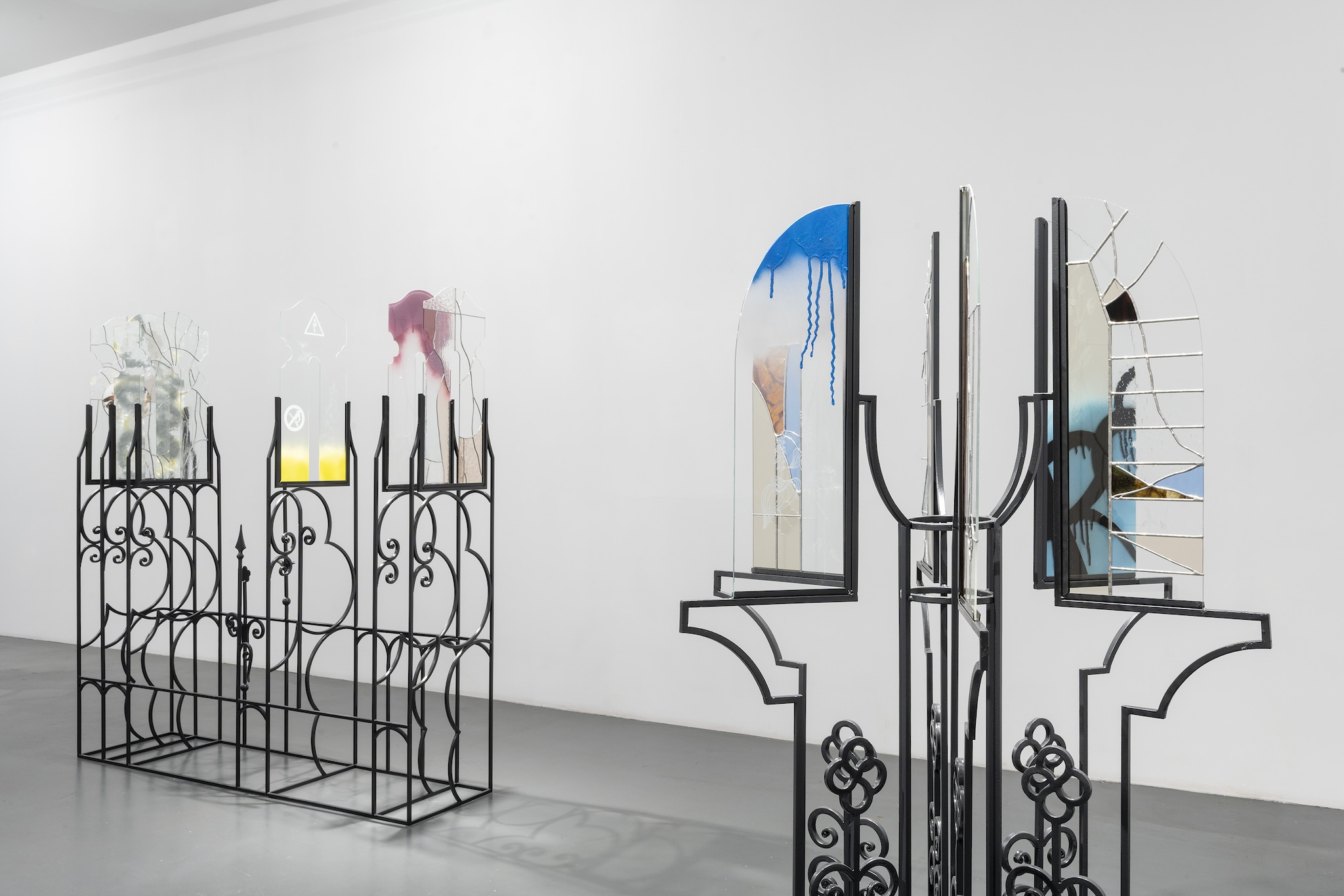 Anna Mari Liivrand, Repeating paths II (left) and Coiling Paths I, 2026. View from The Woo of Coiling Paths, Kogo Gallery, 2026. Photo by Roman-Sten Tõnissoo