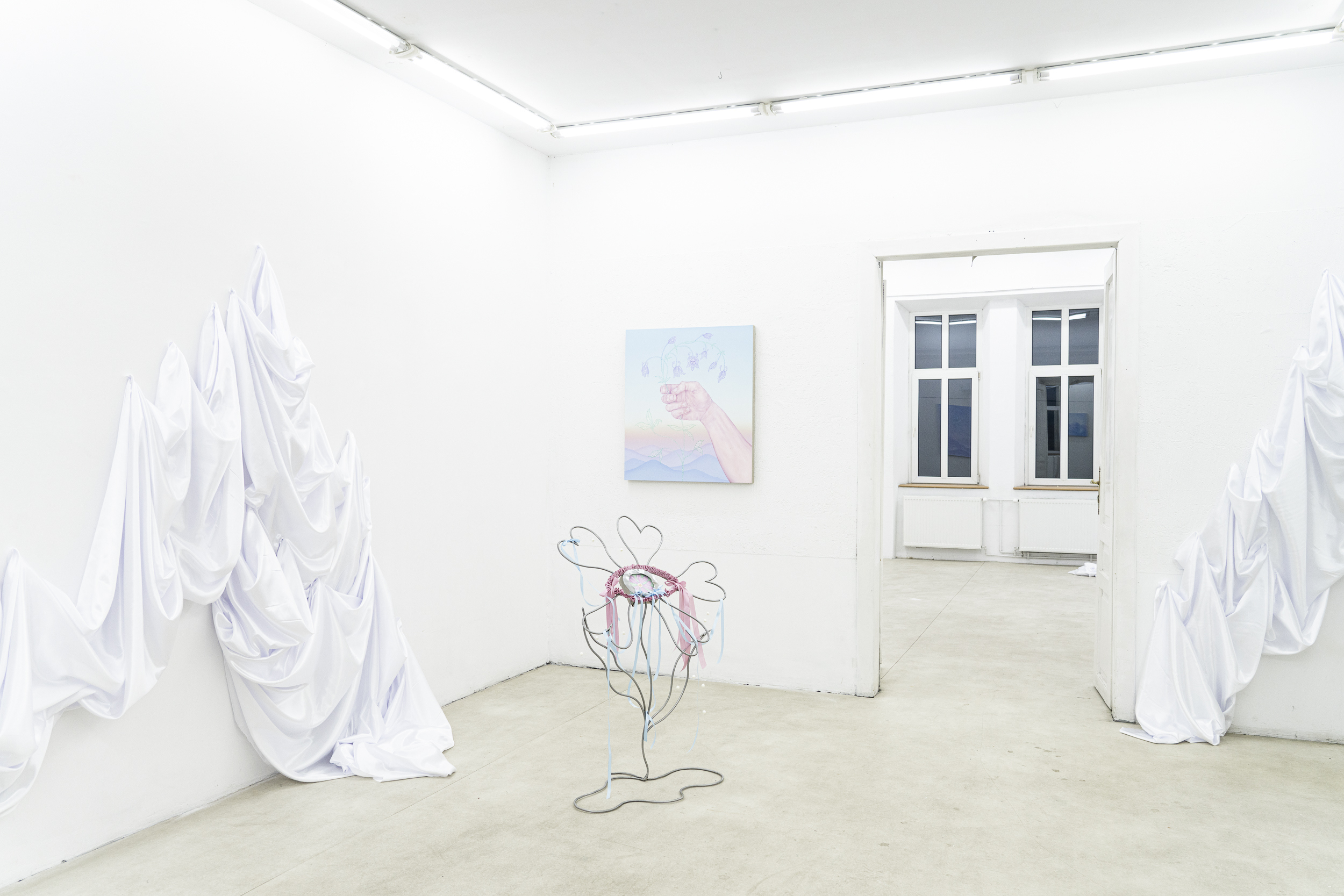 Exhibition view, Glimmer, photo: Michał Maliński, courtesy of Jak Zapomnieć gallery