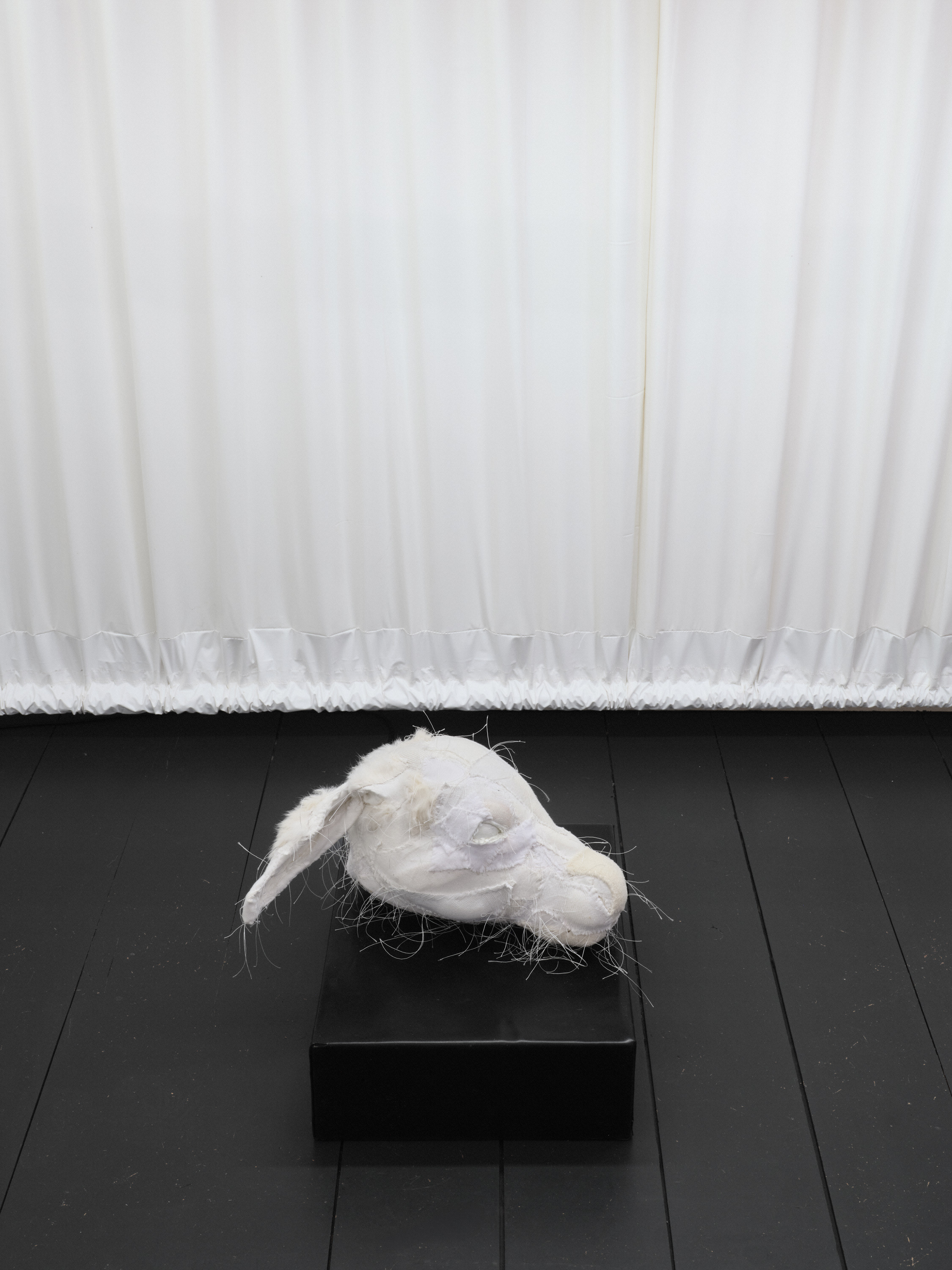 Flow My Tears (2026). Upholstery Foam, Cotton, Acrylic, Polyester, Polyester Thread, Epoxy Resin, Rabbit Fur. 22 x 41 x 18 cm. Sound Concept: Klaudia Hartung-Wójciak, Performance: Małgorzata Biela.