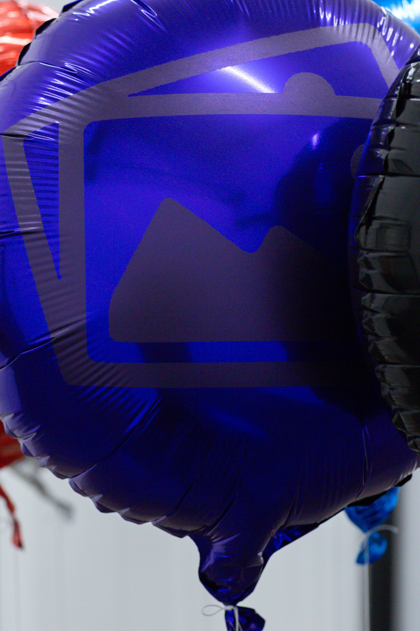 Ida Tomminen: Balloons with a No Image Image, 2026, UV Print on Mylar Balloons, size variable