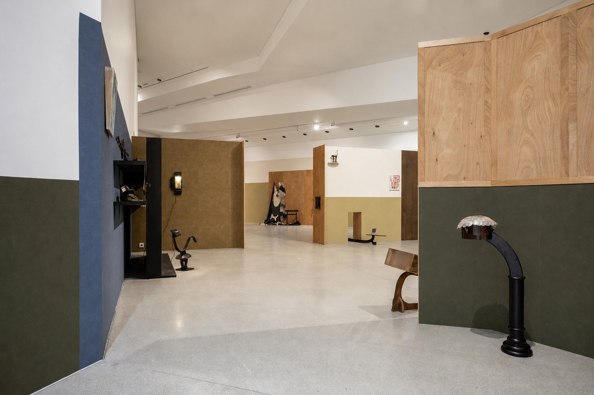  Jessy Razafimandimby, exhibition view, L’ incidence au bel étage, 2026, LaM — Musée d ’art moderne, d ’ art contemporain et d ’ art brut de Lille Métropole