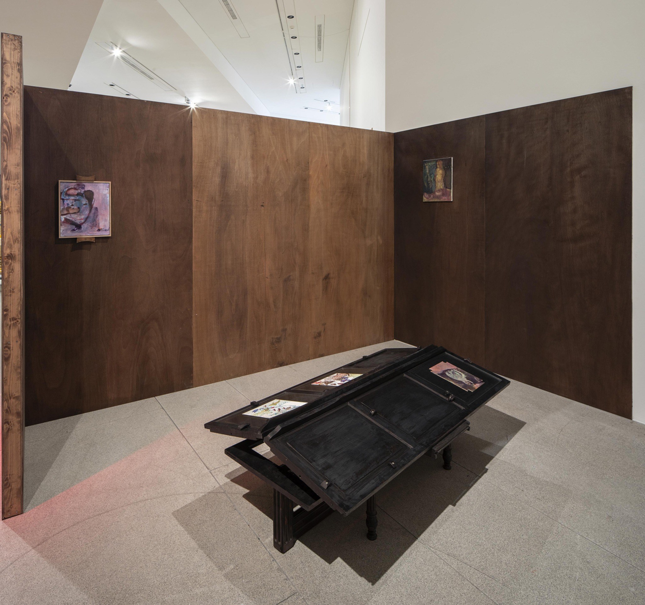 Jessy Razafimandimby, exhibition view, L’ incidence au bel étage, 2026, LaM — Musée d ’ art moderne, d ’ art contemporain et d ’ art brut de Lille Métropole